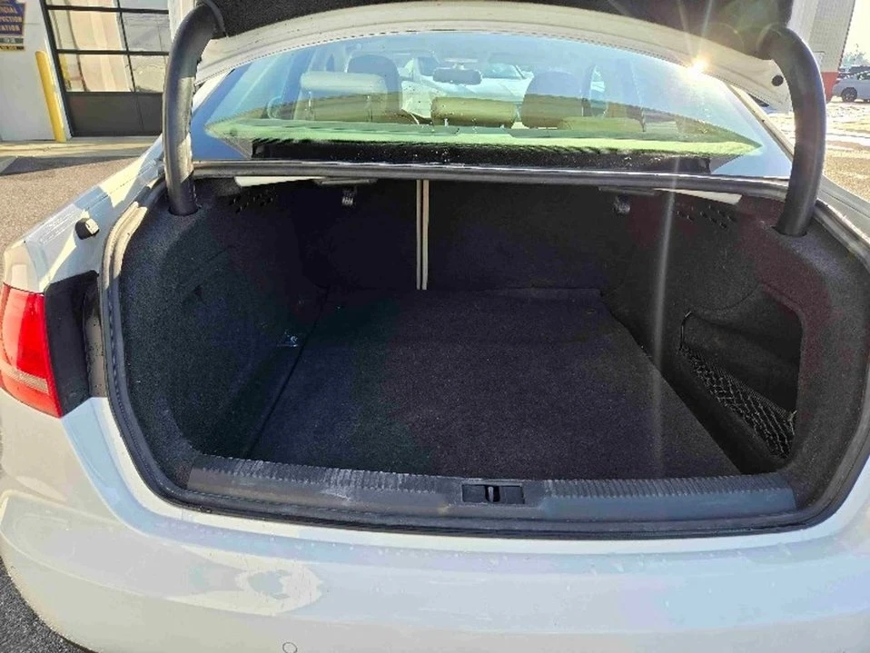 2010 Audi B8 A4 - Image 11 of 18