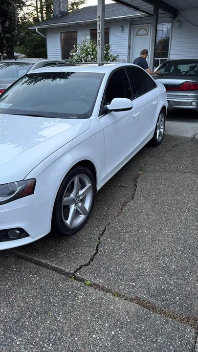 2010 Audi B8 A4 - Image 2 of 8
