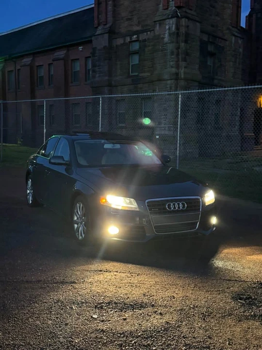 2010 Audi B8 A4 - Image 7 of 9