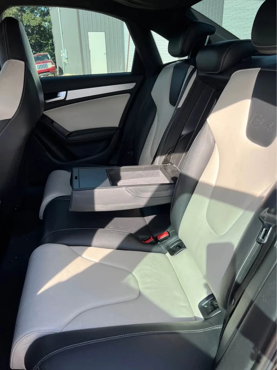 2010 Audi B8 A4 - Image 16 of 17
