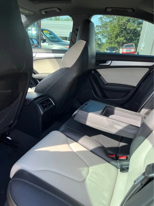 2010 Audi B8 A4 - Image 15 of 17