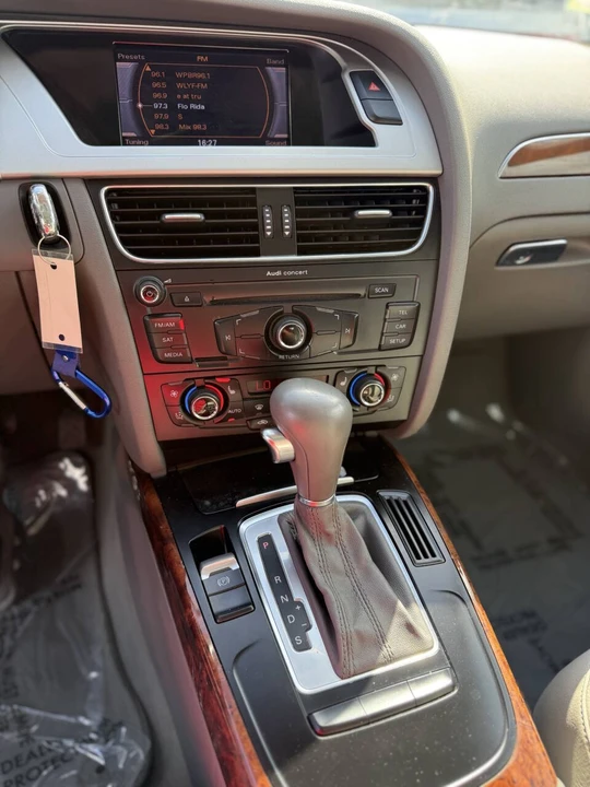 2010 Audi B8 A4 - Image 15 of 21