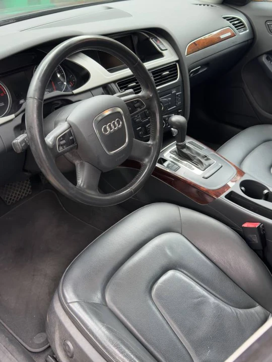2010 Audi B8 A4 - Image 14 of 24