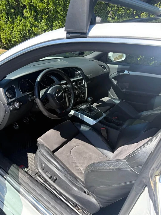 2010 Audi B8 A5 - Image 6 of 11