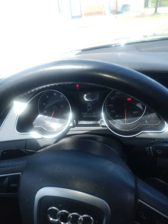 2010 Audi B8 A5 - Image 4 of 8