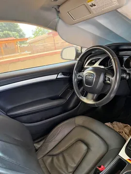 2010 Audi A5 2.0T Premium Coupe