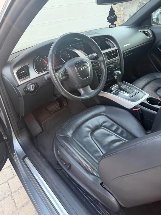 2010 Audi B8 A5 - Image 4 of 6