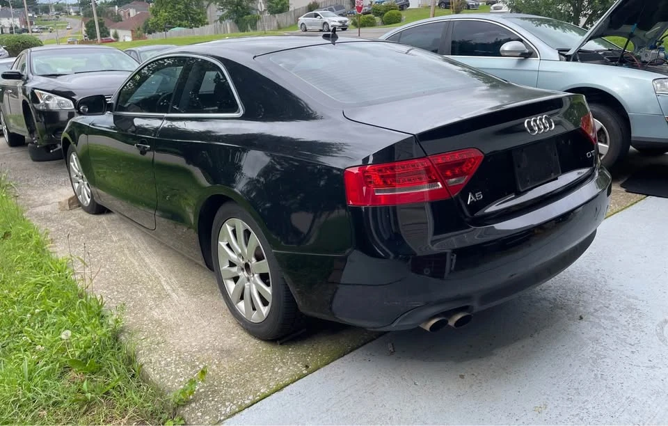 2010 Audi B8 A5 - Image 2 of 8