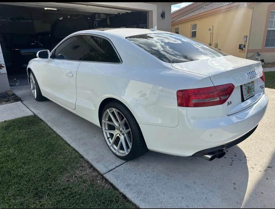 2010 Audi B8 A5 - Image 5 of 8