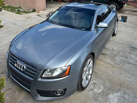 2010 Audi A5 2.0T Quattro Premium Coupe