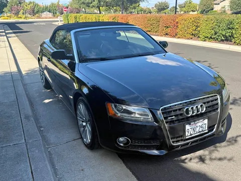 2010 Audi A5 2.0T quattro Premium Plus Cabriolet