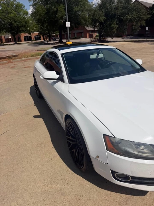 2010 Audi B8 A5 - Image 2 of 7