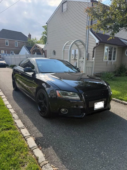 2010 Audi B8 A5 - Image 2 of 17