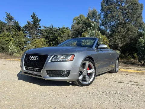 2010 Audi A5 Quattro Cabriolet Premium Plus