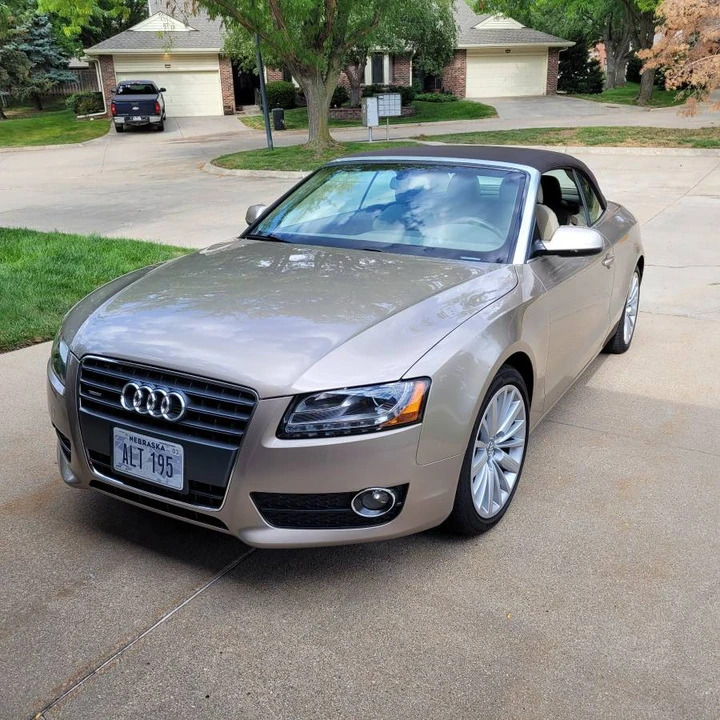 2010 Audi B8 A5 - Image 2 of 3