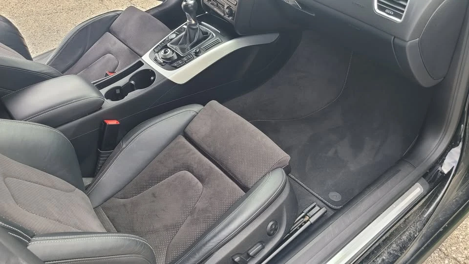 2010 Audi B8 A5 - Image 9 of 16
