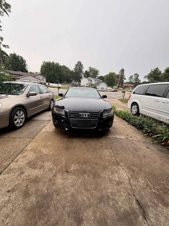 2010 Audi B8 A5 - Image 2 of 11