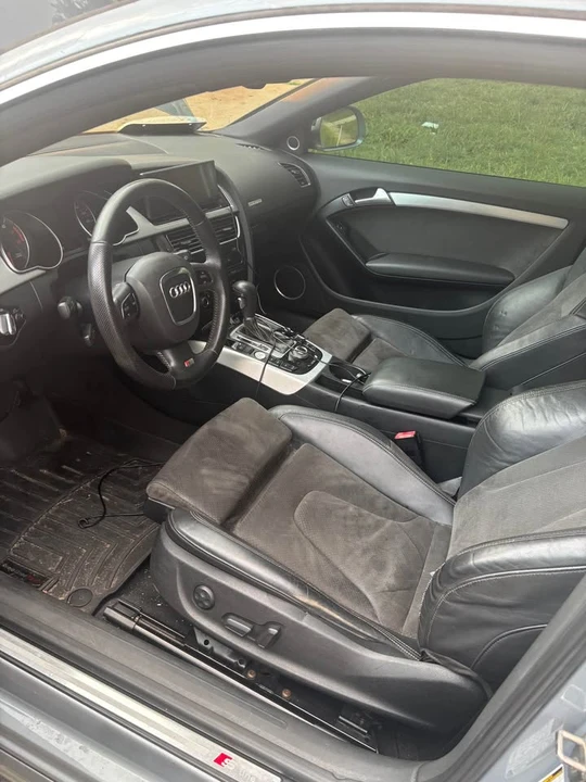 2010 Audi B8 A5 - Image 6 of 8