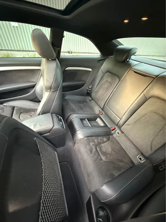 2010 Audi B8 A5 - Image 10 of 11