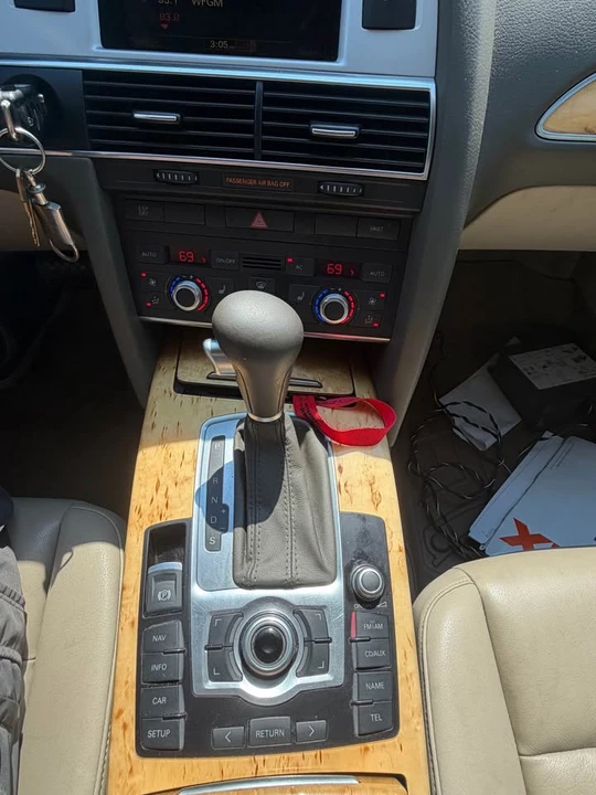 2010 Audi C6 A6 - Image 16 of 17