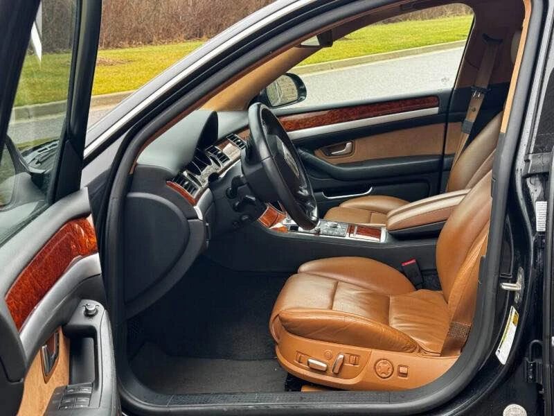 2010 Audi D3 A8 - Image 2 of 6