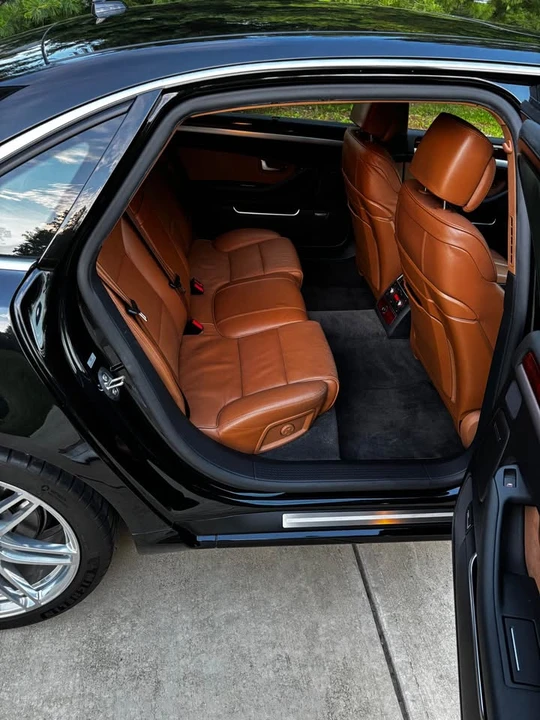 2010 Audi D3 A8 - Image 7 of 9