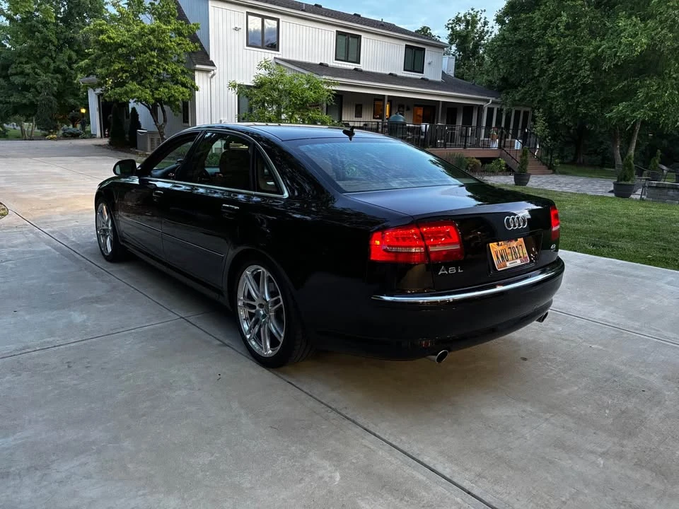 2010 Audi D3 A8 - Image 4 of 9