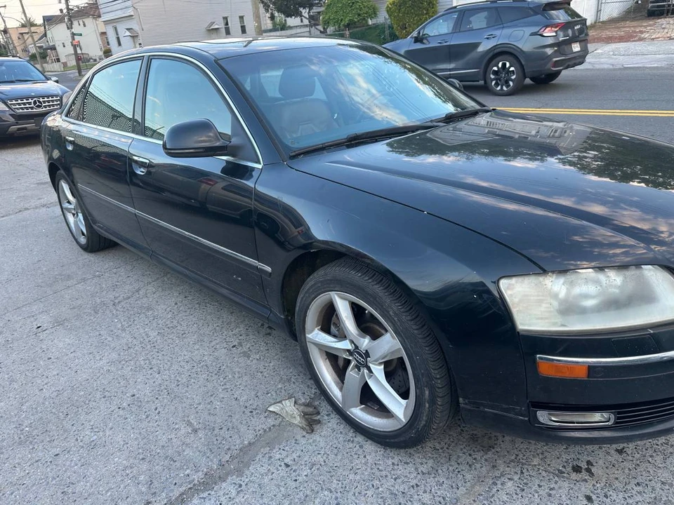 2010 Audi D3 A8 - Image 2 of 7