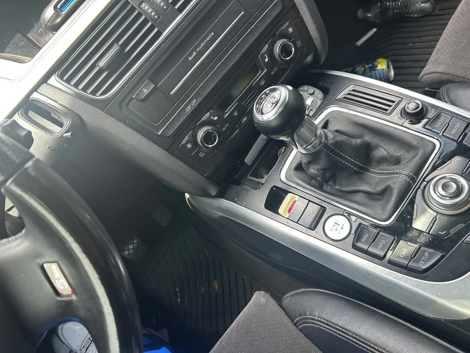 2010 Audi B8 A5 - Image 2 of 2