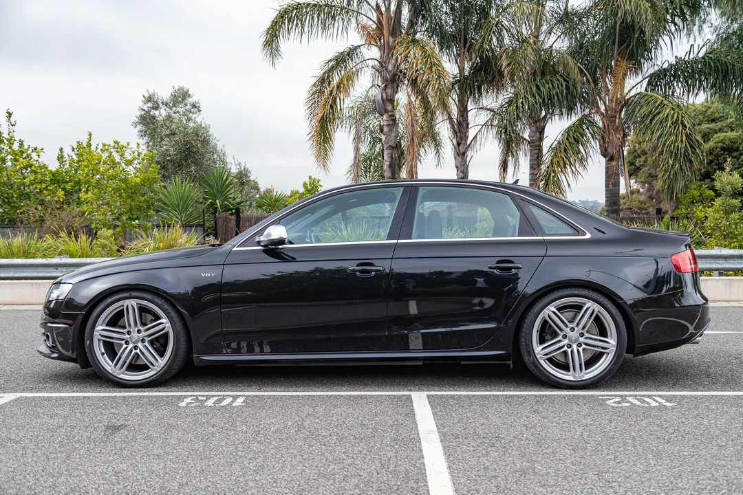 2010 Audi B8 S4 - Image 8 of 31
