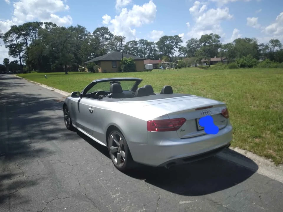 2010 Audi Coupe & Cabriolet - Image 3 of 16