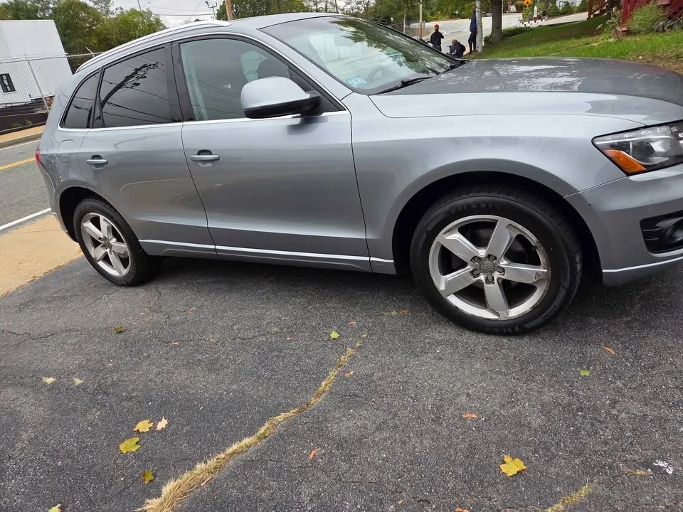 2010 Audi 8R Q5 - Image 6 of 7