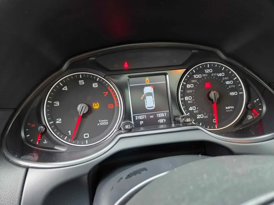 2010 Audi 8R Q5 - Image 4 of 7