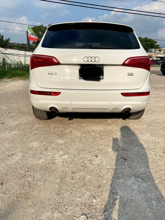 2010 Audi 8R Q5 - Image 5 of 10