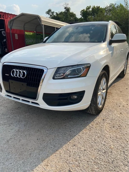 2010 Audi 8R Q5 - Image 3 of 10
