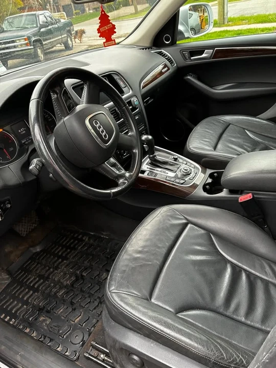 2010 Audi 8R Q5 - Image 2 of 6