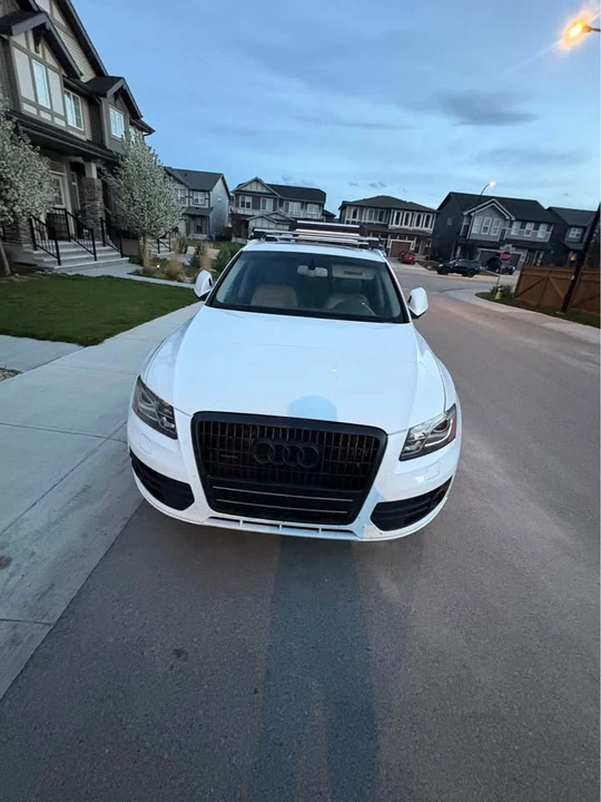 2010 Audi Q5 - Image 2 of 8