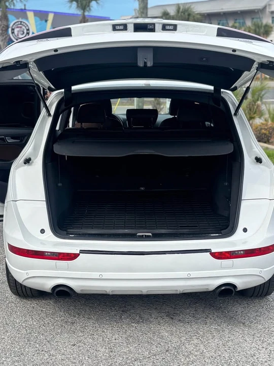 2010 Audi 8R Q5 - Image 11 of 11