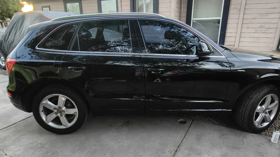 2010 Audi 8R Q5 - Image 3 of 20