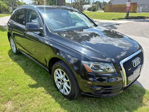 2010 Audi Q5 2.0T Quattro Premium