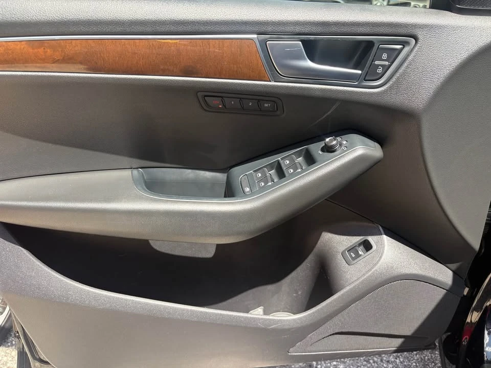 2010 Audi 8R Q5 - Image 16 of 16