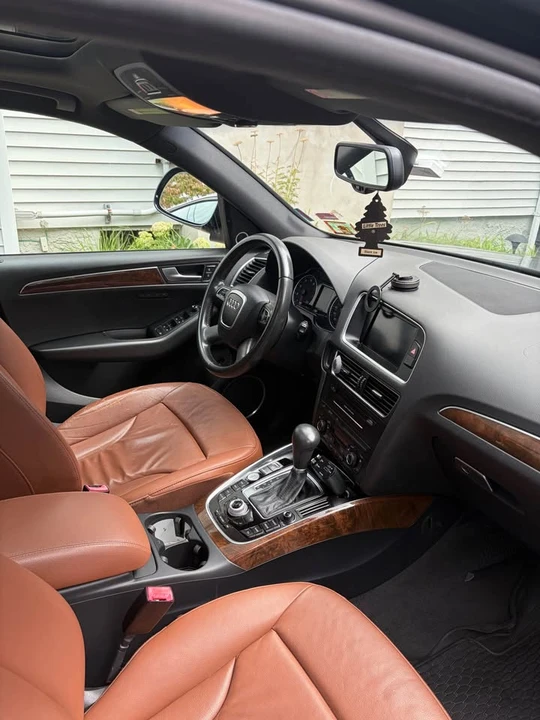 2010 Audi 8R Q5 - Image 7 of 10