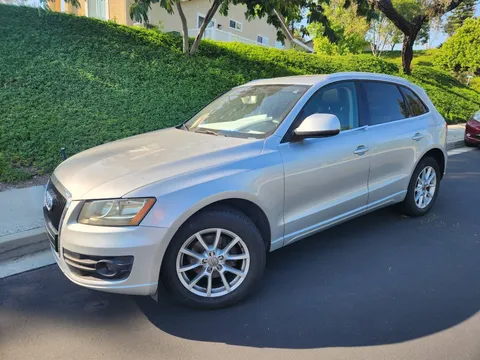 2011 Audi Q5 3.2 Quattro Premium Plus