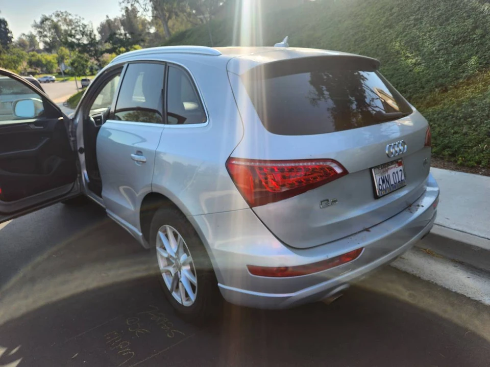2011 Audi 8R Q5 - Image 10 of 11