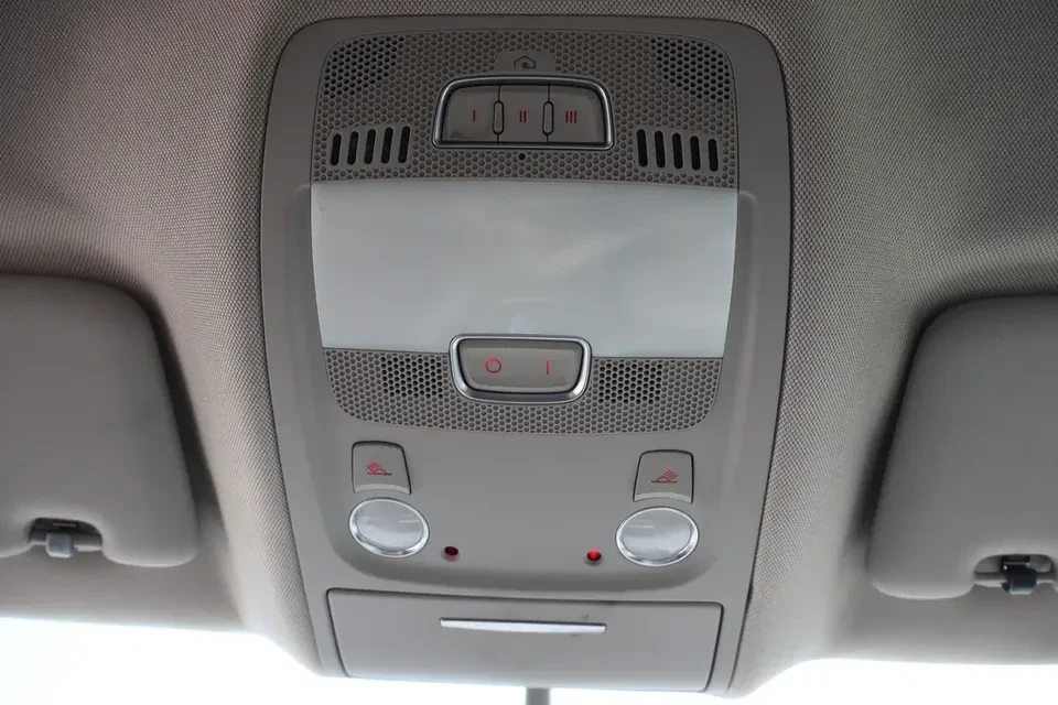 2010 Audi 8R Q5 - Image 18 of 20