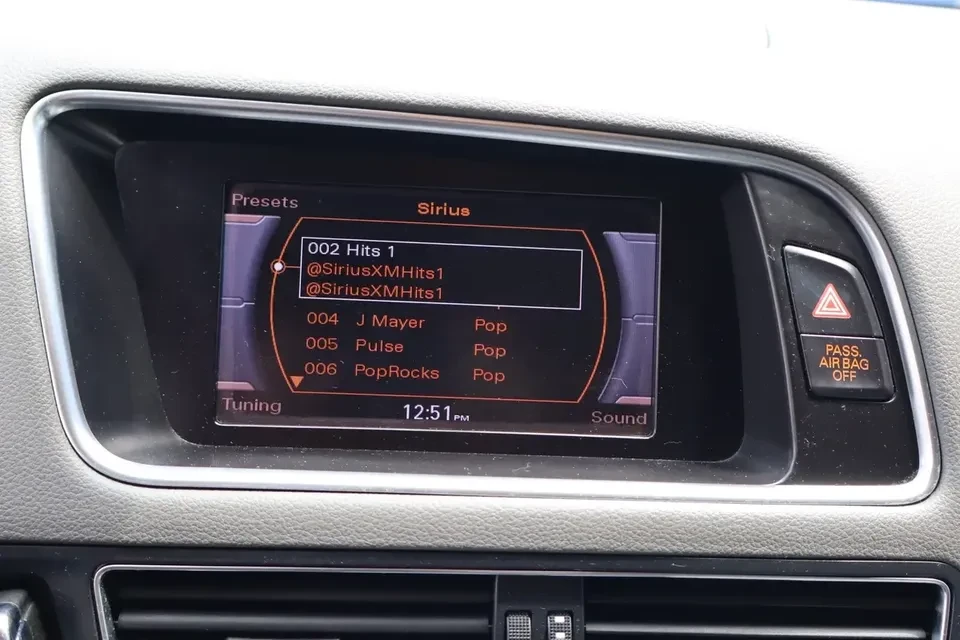 2010 Audi 8R Q5 - Image 17 of 20