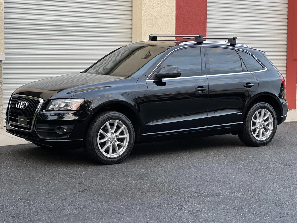 2010 Audi 8R Q5 - Image 6 of 31