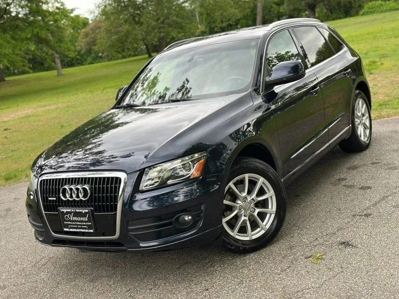 2010 Audi 8R Q5 - Image 2 of 12