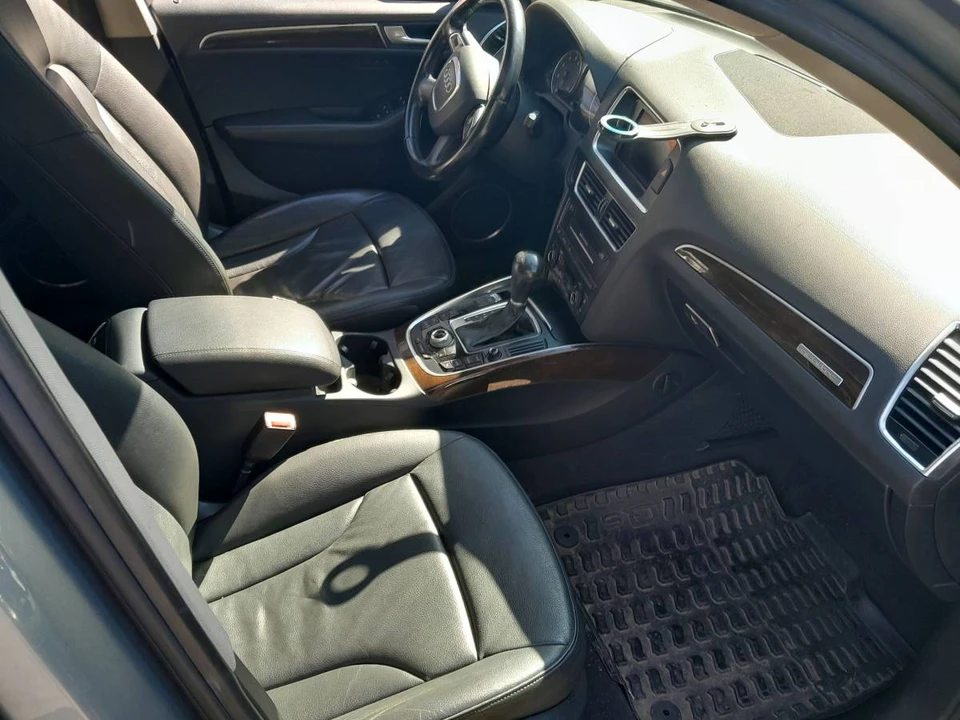 2010 Audi 8R Q5 - Image 5 of 8