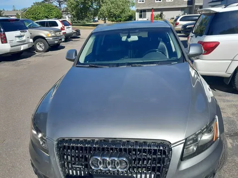 2010 Audi Q5 3.2 Quattro Premium Plus